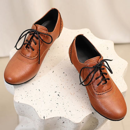 Low Heel Plain Brogue Lace-Up Shoes