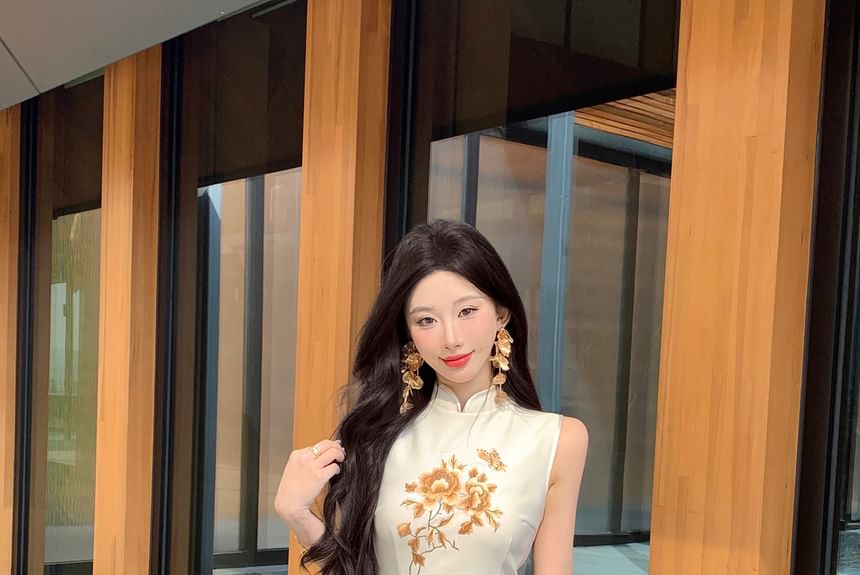 Sleeveless Floral Print Slit Midi Qipao