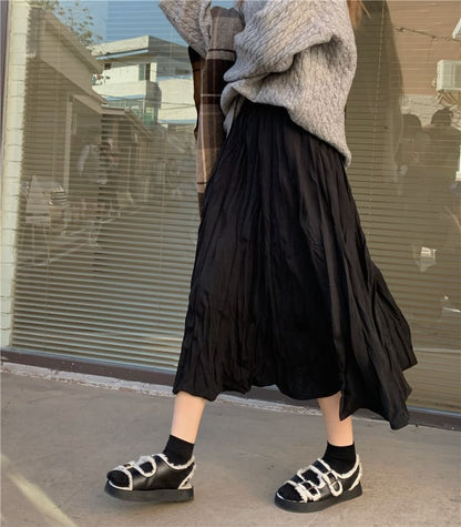 Shirred A-Line Skirt with High Rise and Solid Design