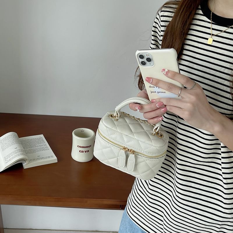 Faux Leather Plain Quilted Zip Crossbody Bag