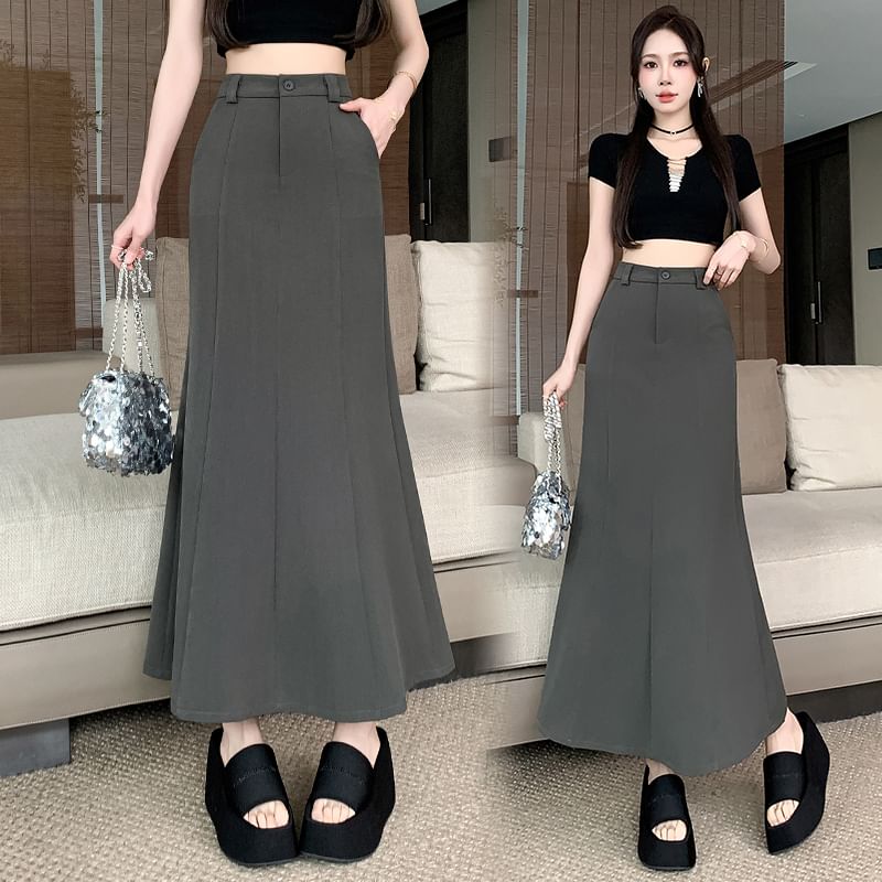 Flowing Mermaid Skirt with High Waist and Solid Panels