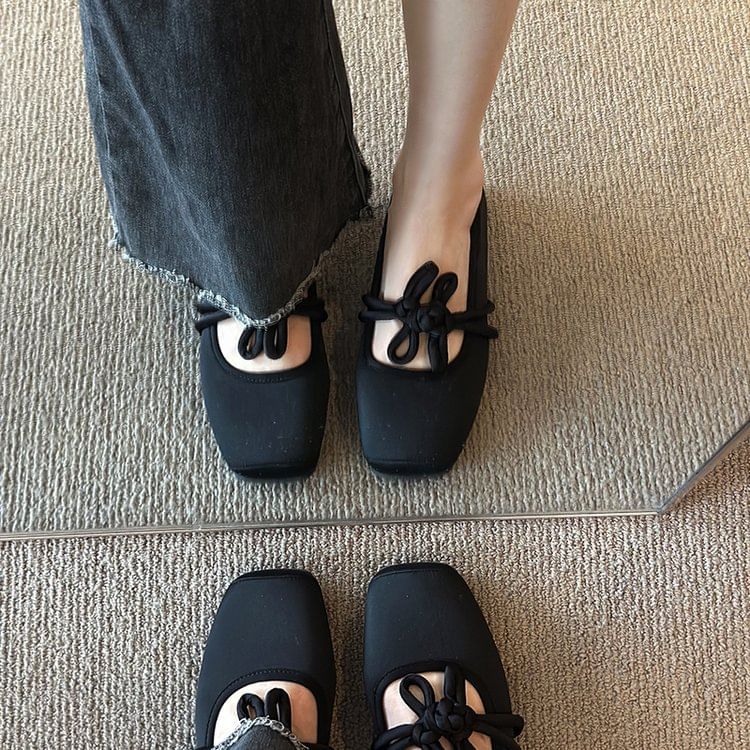 Jane Toe Square Mary Buttoned Flats Plain Frog