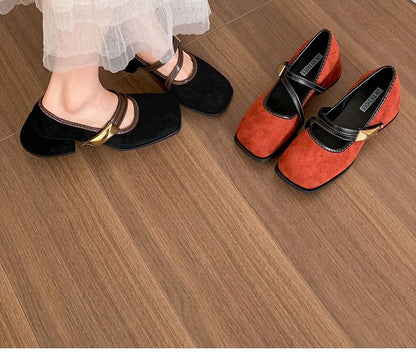 Chunky Heel Square Toe Contrast Trim Mary Jane Pumps