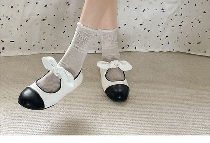 Cap Toe Bow Accent Faux Leather Mary Jane Flats