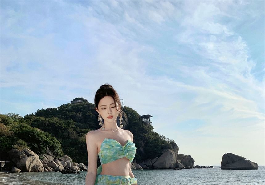 Set: Sleeveless Floral Crop Top + High Rise Floral Maxi A-Line Skirt