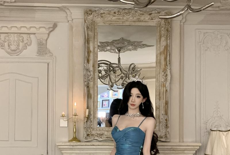 Glitter Strap Evening Spaghetti A-Line Plain Gown