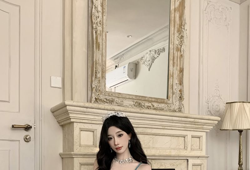 Glitter Strap Evening Spaghetti A-Line Plain Gown