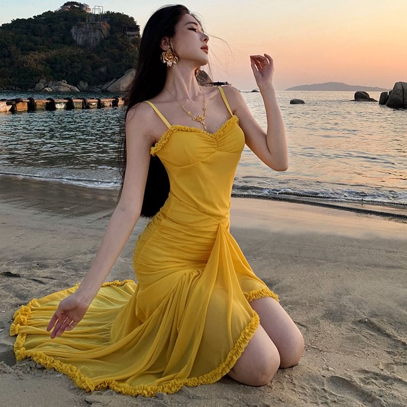 Spaghetti Strap V-Neck Plain Ruffle Hem Bodycon Maxi Dress