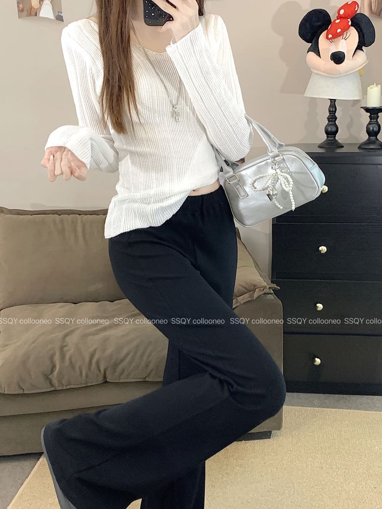 Mid Rise Plain Flared Pants