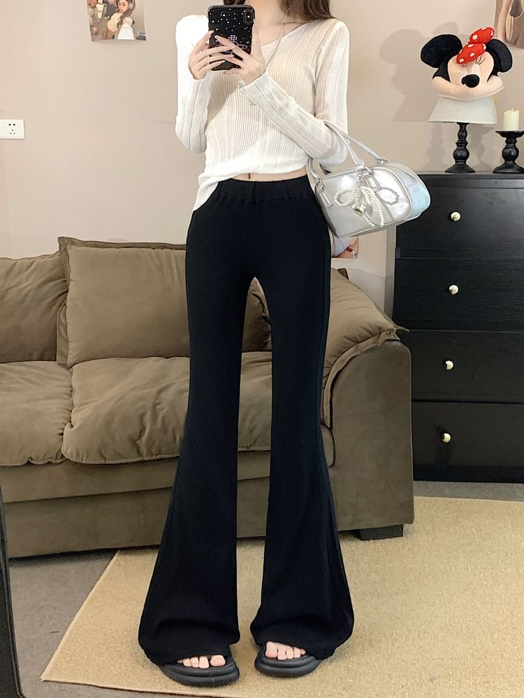 Mid Rise Plain Flared Pants
