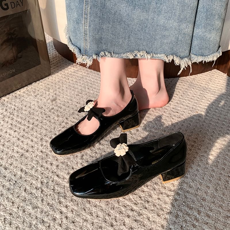 Square Toe Flower Bow Block Heel Mary Jane Pumps