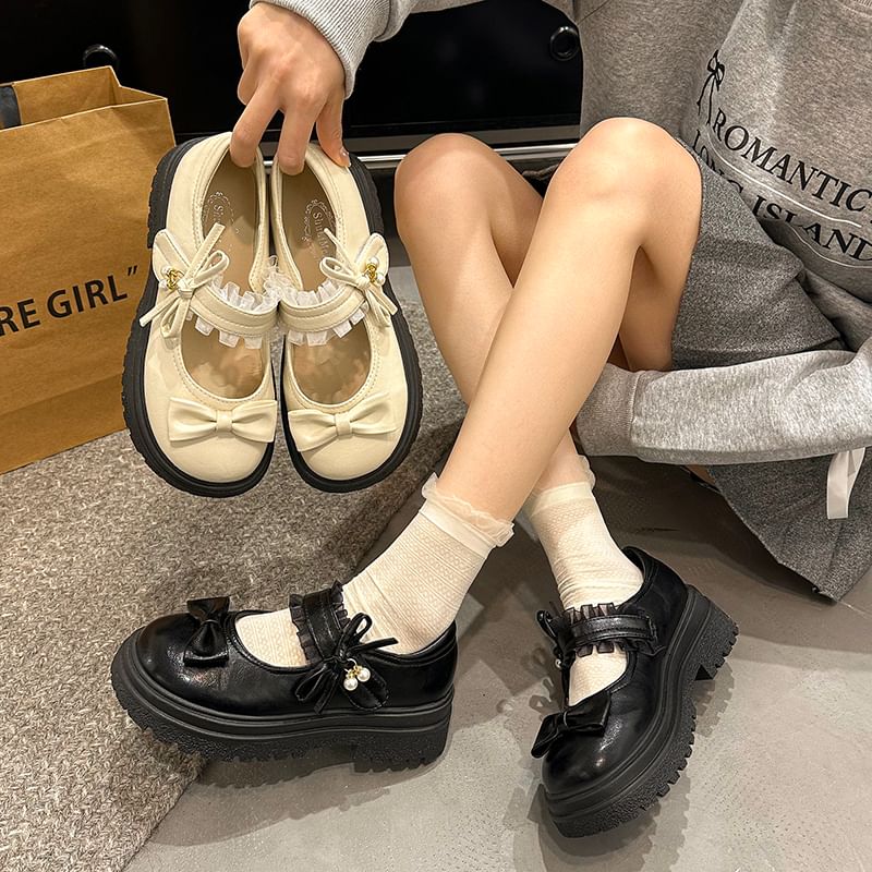 Platform Bow Frill Mary Jane Shoes