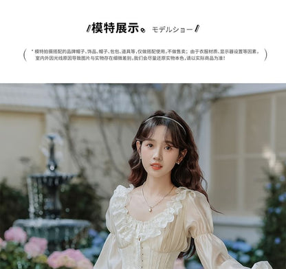 Long-Sleeve V-Neck Plain Midi A-Line Dress / Veil / Set