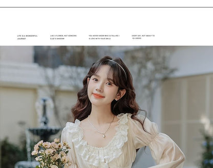 Long-Sleeve V-Neck Plain Midi A-Line Dress / Veil / Set