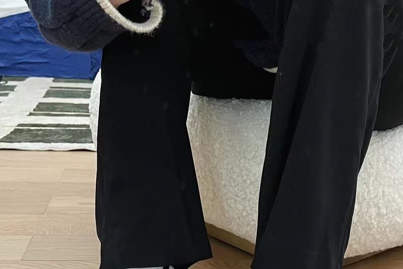 Stiletto Pointed Toe Ankle Strap Bow Accent Patent Leather Sandals