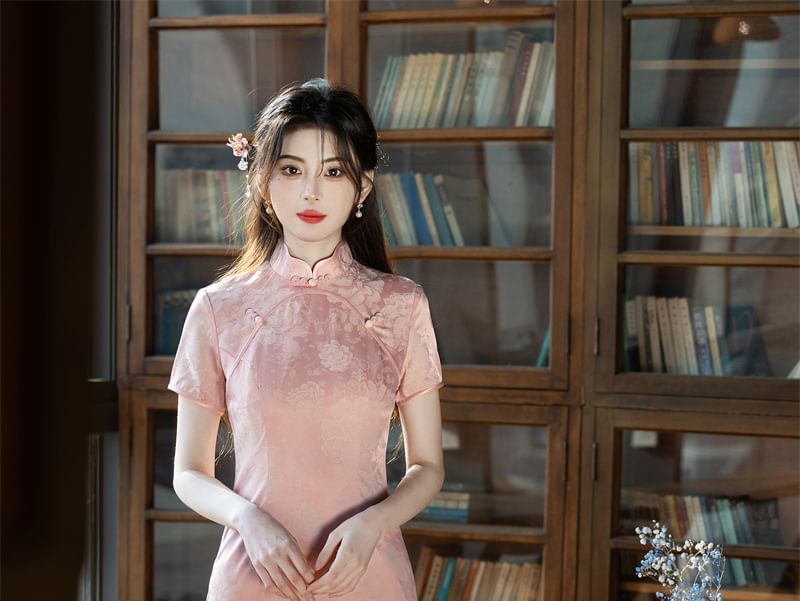 Short Sleeve Floral Jacquard Midi Sheath Qipao