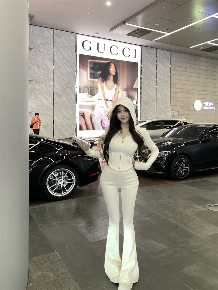 Plain Crop Zip Hoodie / High Waist Plain Flared Sweatpants