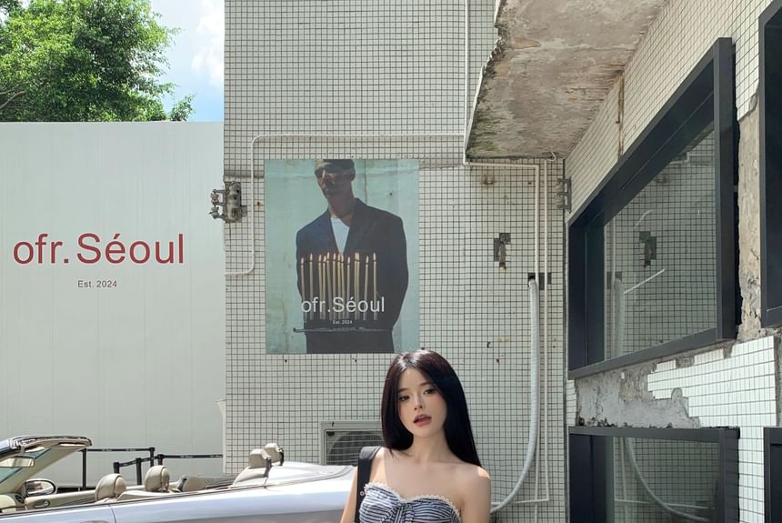 Strapless Striped Tube Top / Mid Waist Wide Leg Pants