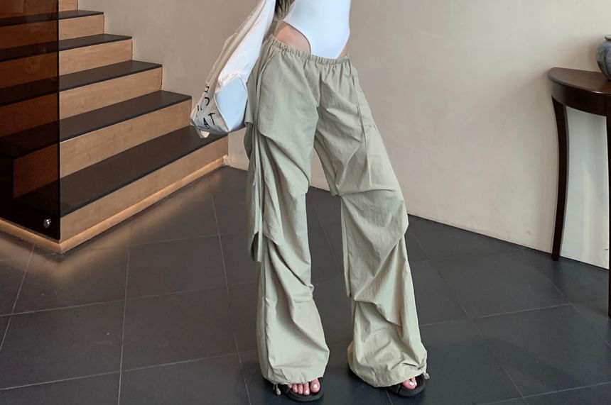 Sleeveless Round Neck Plain Bodysuit Top / Low Waist Plain Ruched Wide Leg Pants