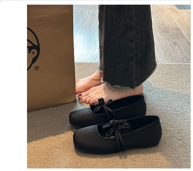 Square Toe Plain Frog Buttoned Mary Jane Flats