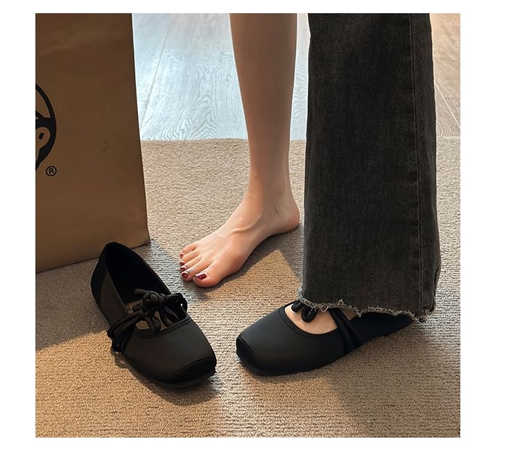 Square Toe Plain Frog Buttoned Mary Jane Flats