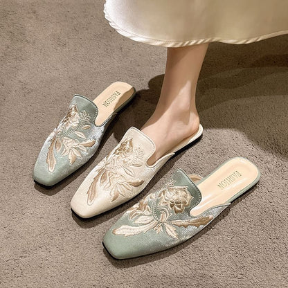 Square Toe Floral Embroidered Flat Mules