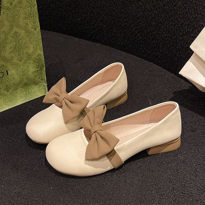 Low Heel Two Tone Bow Accent Faux Leather Mary Jane Shoes