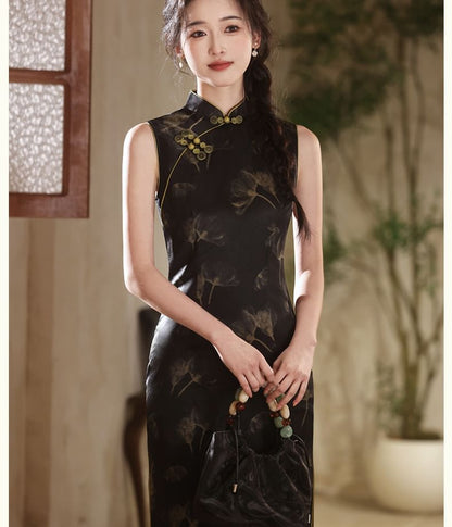 Sleeveless Floral Maxi Qipao
