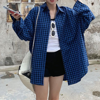 Long-Sleeve Collared Plaid Button Up Shirt