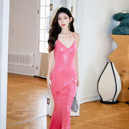 Metallic V-Neck Strap Open Mermaid Back Spaghetti Evening Gown