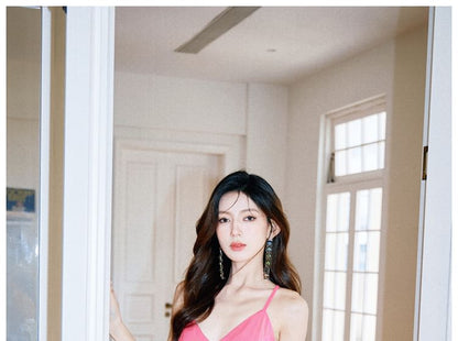 Metallic V-Neck Strap Open Mermaid Back Spaghetti Evening Gown