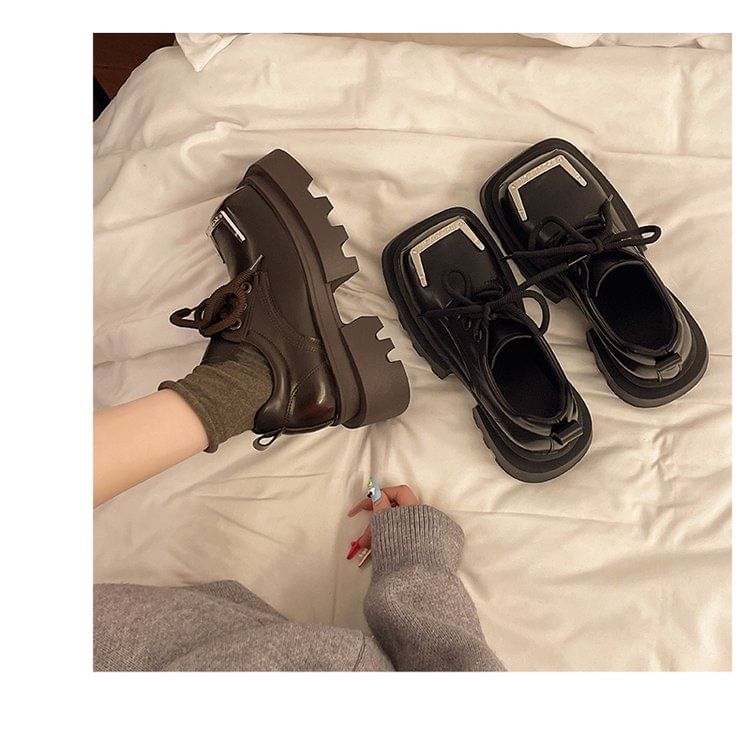 Toe Lace-Up Leather Square Accent Shoes Platform Faux Metal
