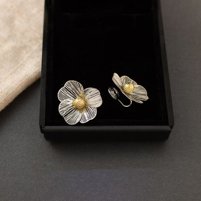 Flower Ear Stud / Clip-On Earring