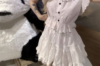 Cap-Sleeve Flower Embroidered Lace Trim Blouse / High Waist Plain Mini A-Line Skirt