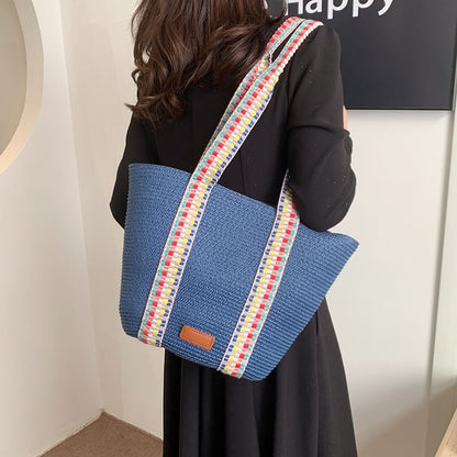 Woven Pattern Strap Tote Bag