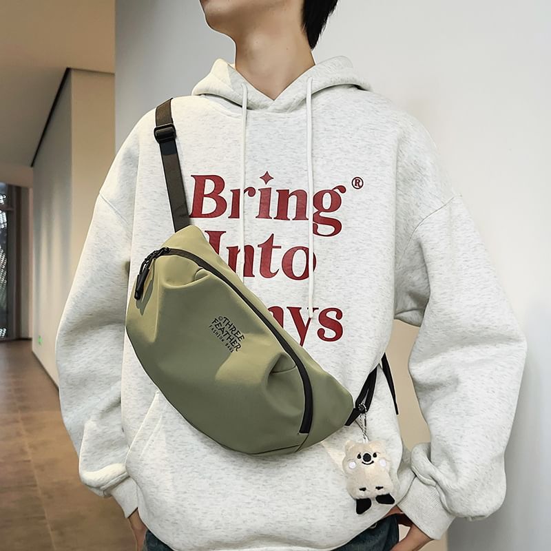 Sac à bandoulière avec lettrage