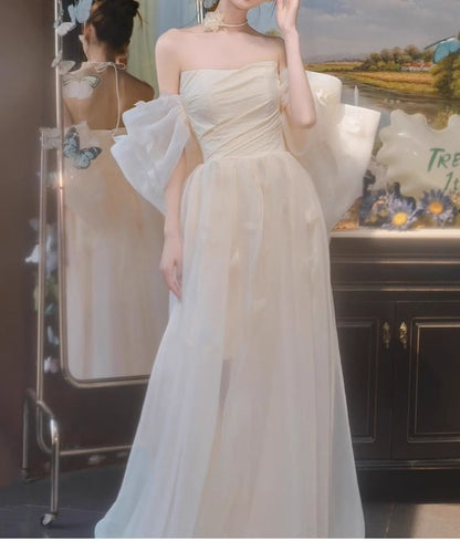 Off-Shoulder Mesh Floral A-Line Wedding Gown