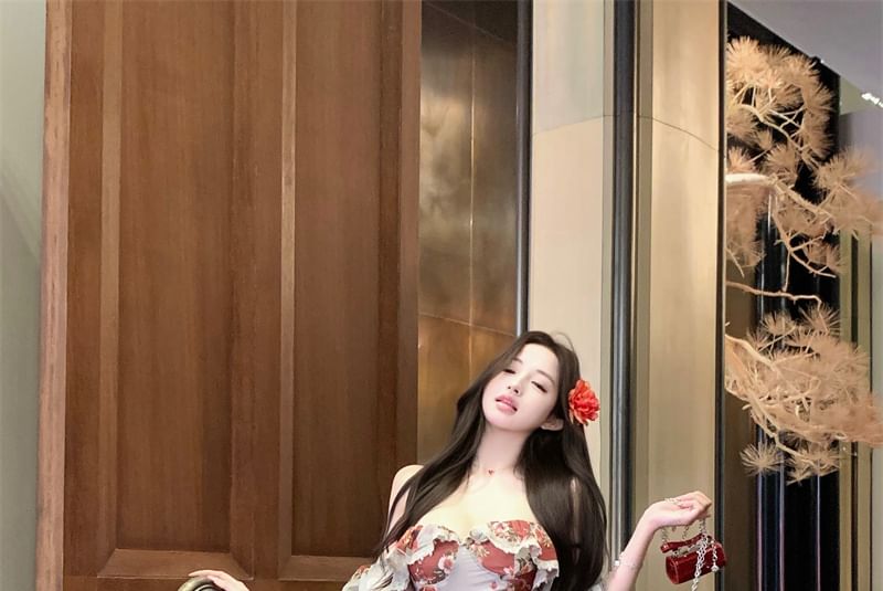 Off Shoulder Flower Print Bodycon Dress (Various Designs)