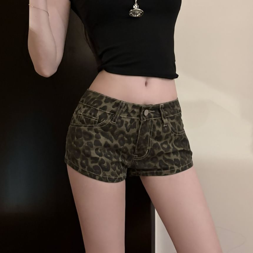 Low Rise Leopard Print Denim Hot Pants