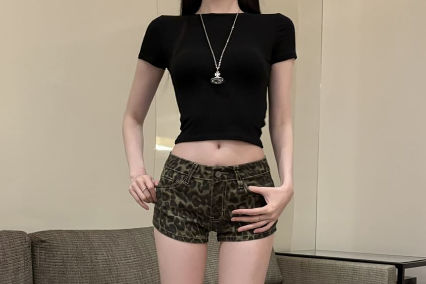 Low Rise Leopard Print Denim Hot Pants