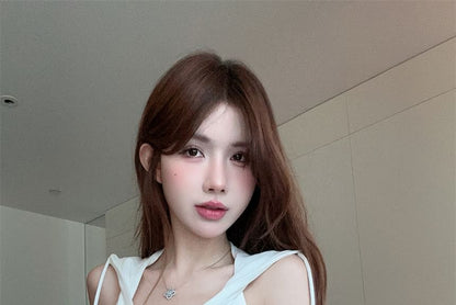 Sleeveless V-Neck Hooded Plain Crop Top