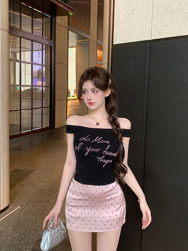 Off-Shoulder Lettering Embroidered Slim Fit Tank Top / High Waist Dotted Mini Pencil Skirt