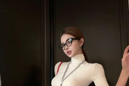 Short-Sleeve Turtleneck Plain Slim Fit Tee / High Waist Striped Slit Mini A-Line Skort