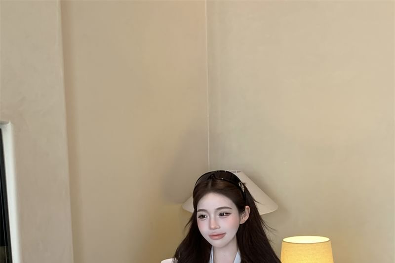 Long Sleeve Tie Neck Plain Satin Blouse / High Rise Plain Mini Pencil Skirt