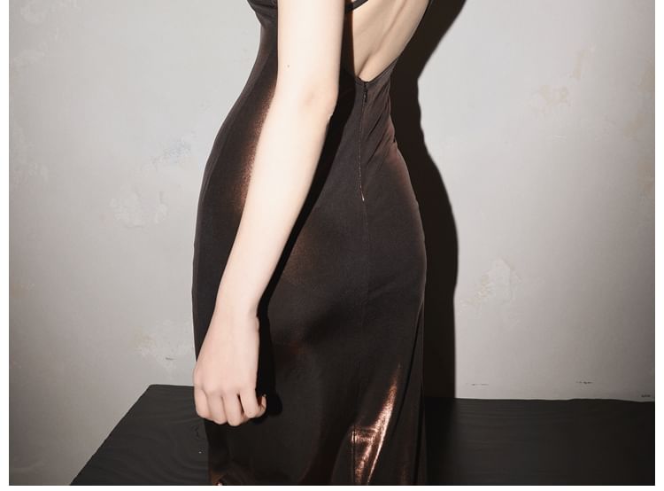 Spaghetti Strap Plain Metallic Sheath Evening Gown