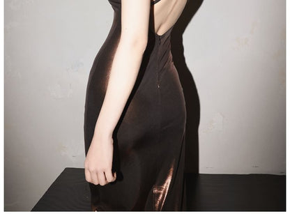 Spaghetti Strap Plain Metallic Sheath Evening Gown