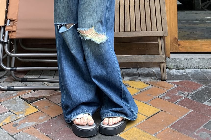 Mid Waist Washed Ripped Wide Leg Jeans