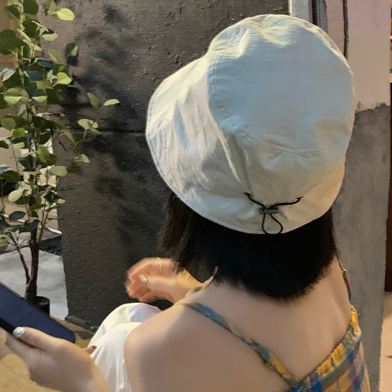 Plain Drawstring Cloche Hat