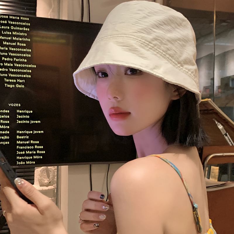 Plain Drawstring Cloche Hat