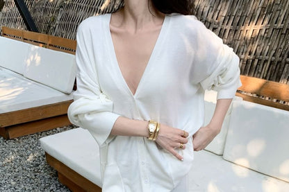 Long-Sleeve V-Neck Plain Blouse / Mid Waist Plain Maxi A-Line Skirt